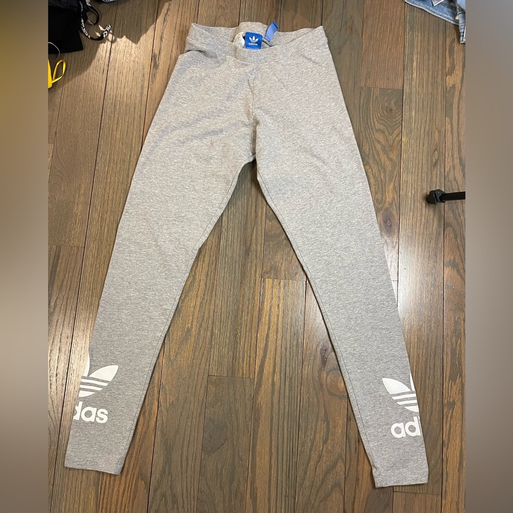 Adidas leggings